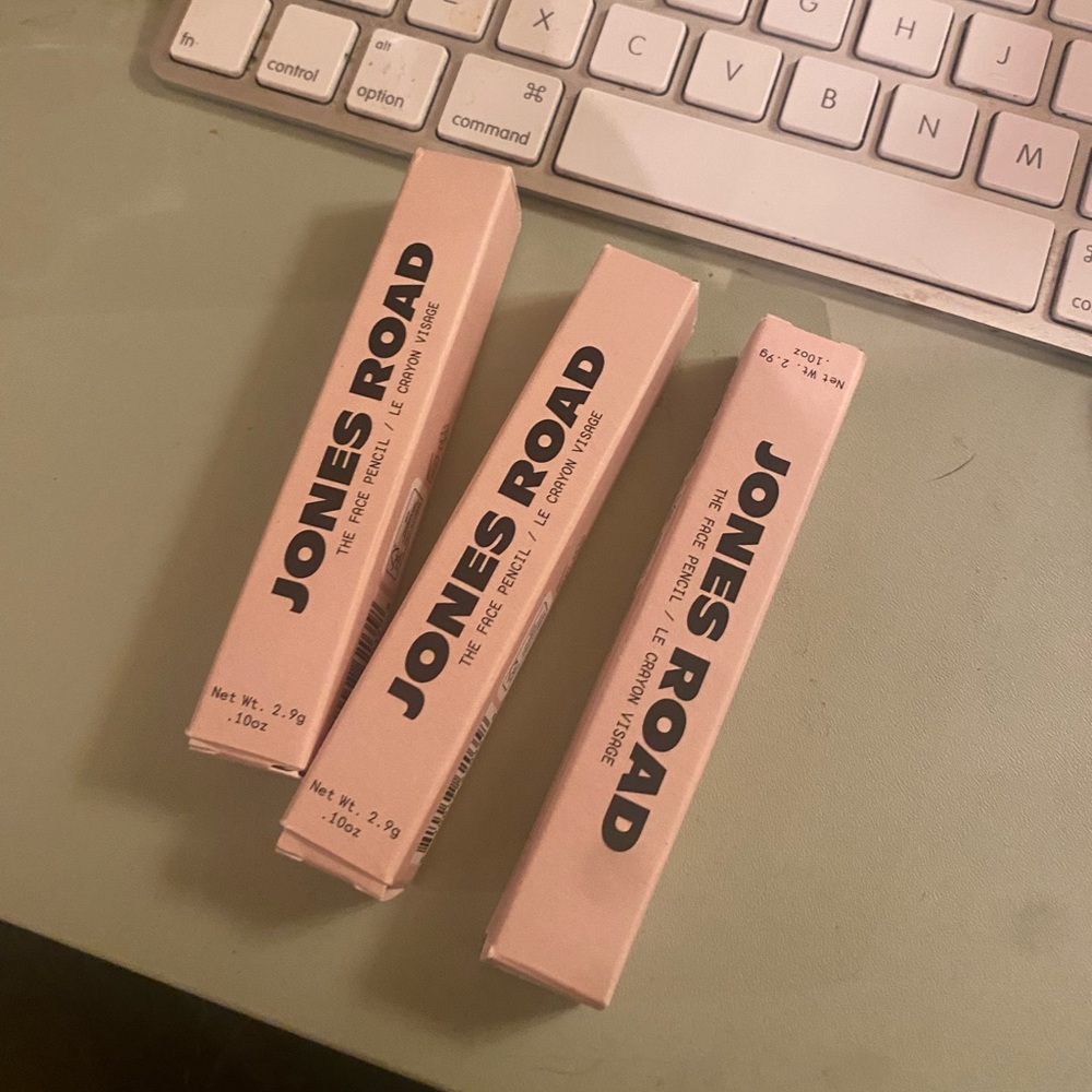 Jones road beauty face pencils concealers lot of 3 shade 1